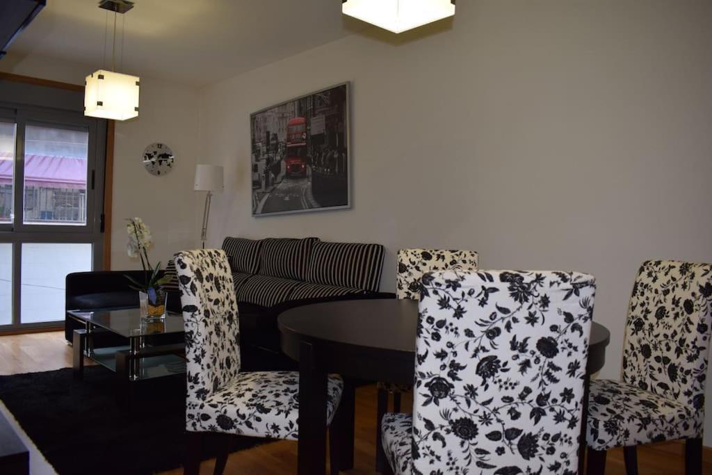 Apartamento Centro Villagarcia. Vilagarcia de Arousa Bagian luar foto